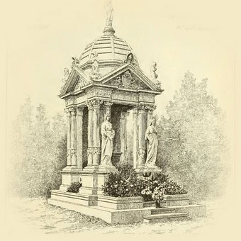 Памятники